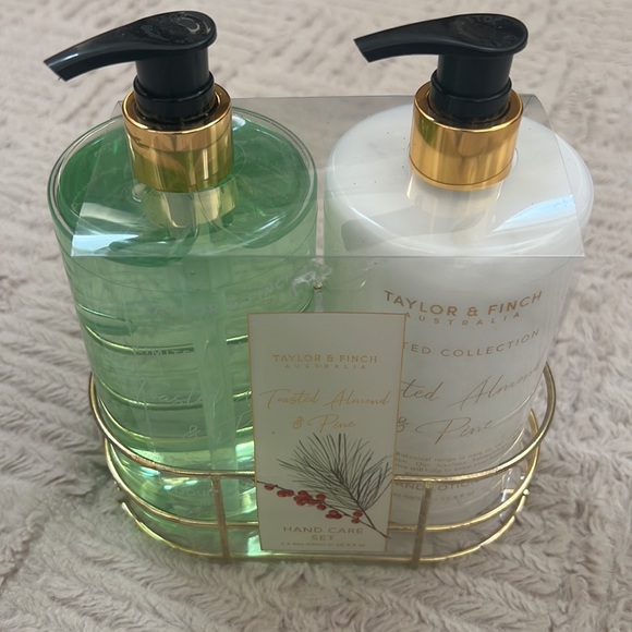 Taylor & Finch Australia Toasted Almond & Pine Ltd collection Hand Care Set -New - Picture 2 of 16